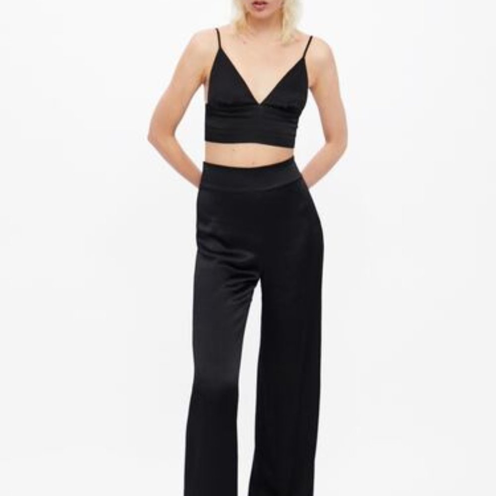 Black Crop Top